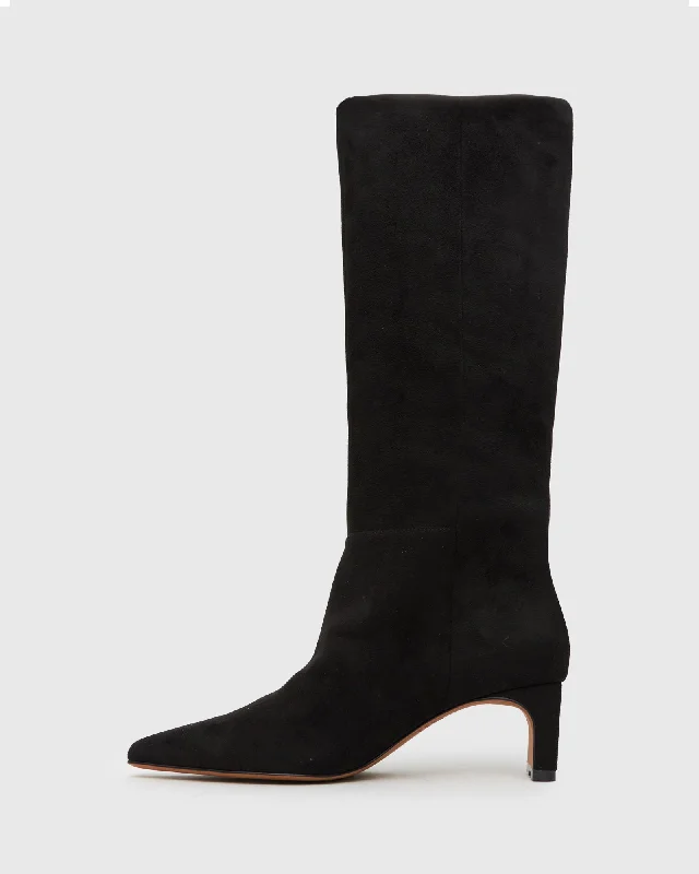 ZIA Pull on Pointed Toe Boots