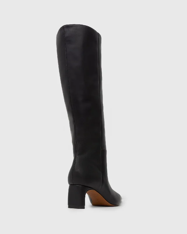 ZIA Pull on Pointed Toe Boots