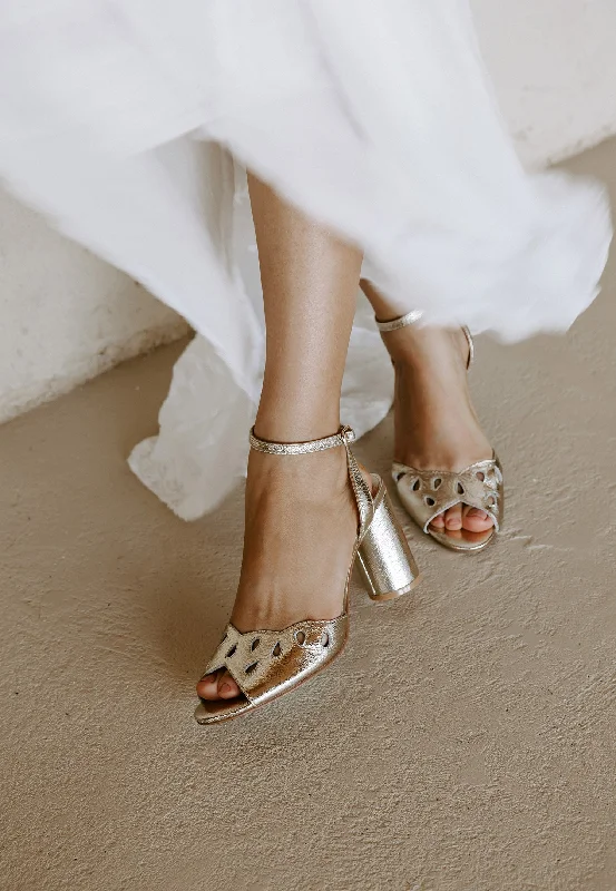 DIVINE - GOLD METALLIC LEATHER BLOCK HEEL SANDALS