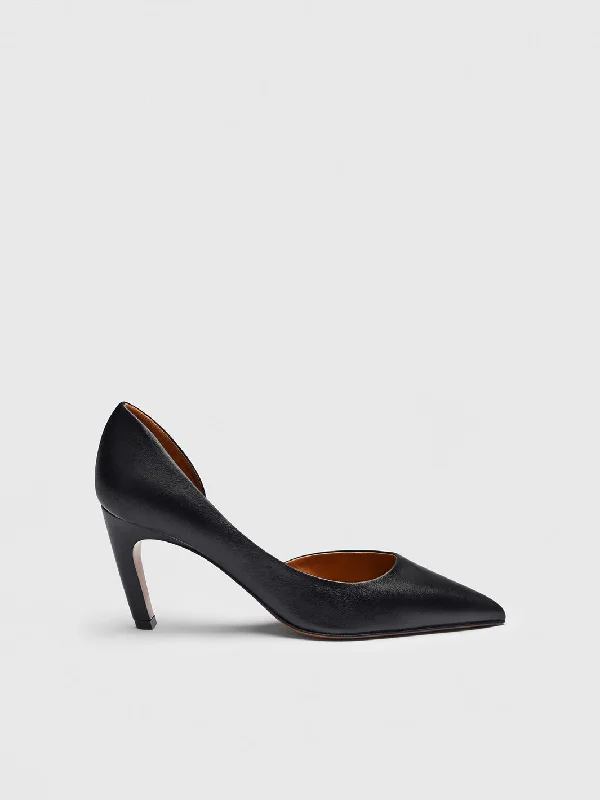 Lucito Black Nappa Pumps