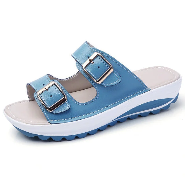 Summer Woman Slippers Fashion Soft bottom comfortable Women Sandals Heels Beach Flip Flops Slippers Black Ladies Shoes